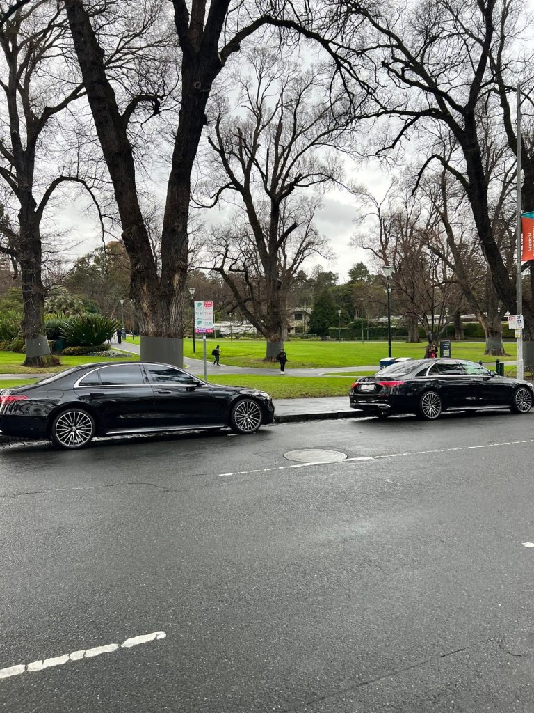 Melbourne Wedding Limo Hire: Elevate Your Wedding Experience with Luxury